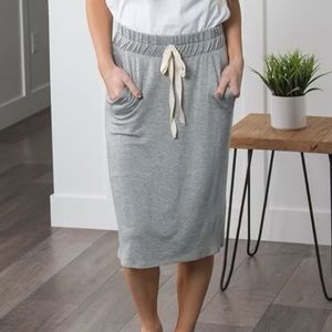 Grey skirt